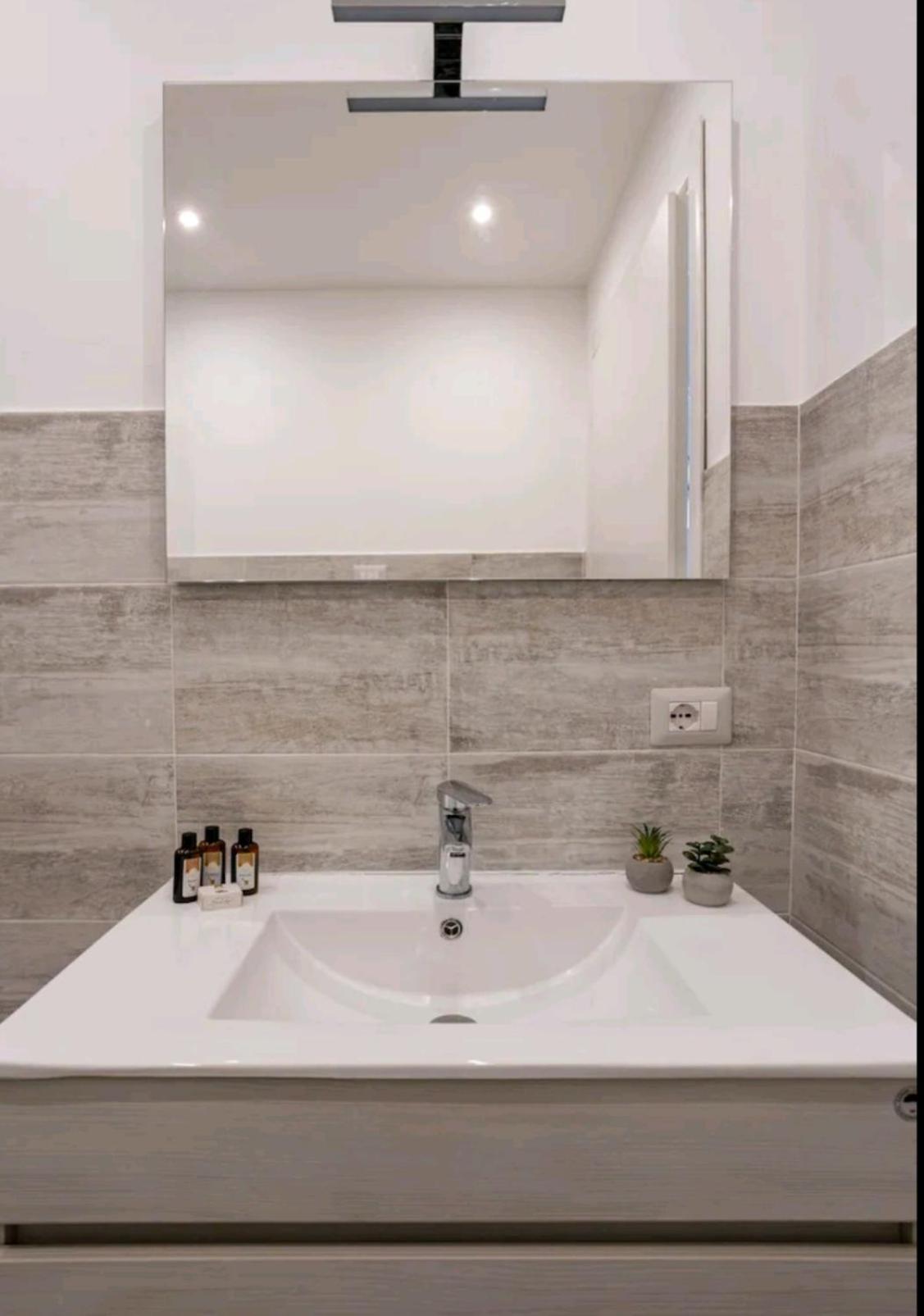 Iris Home Camblione Dış mekan fotoğraf